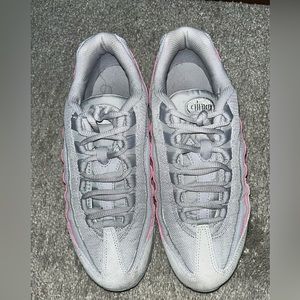 Nike Air Max 95 size 8